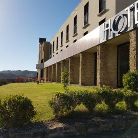 Alda Triskel, hotel v destinaci Sos del Rey Católico
