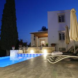 Villa Vigles, hotel u gradu Vóroi