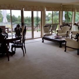 Hilltop Hideaway โรงแรมในNinderry