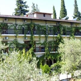 Hotel Figalia, מלון בקאלה נרה