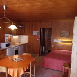 Le Champbourguet, hotel u gradu Super Bes