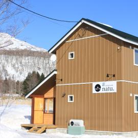 Niseko Guesthouse Nalu., hotel in Niseko