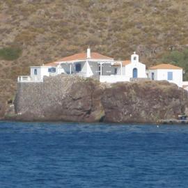 Villa Ostria โรงแรมในVlikhós