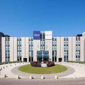 Idea Hotel Milano San Siro, хотел в Милано