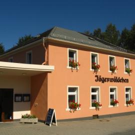 Gaststätte & Pension Jägerwäldchen, hotell i Bertsdorf