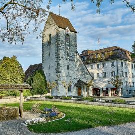 Hotel Schloss Romanshorn, hotelli kohteessa Romanshorn