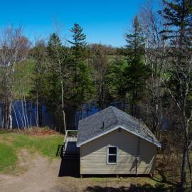 Millstream Cottages, Hotel in Brackley Beach