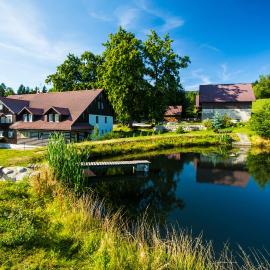 Chata Pod lipami, hotel in Rokytnice nad Jizerou