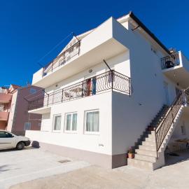 Apartmani Island