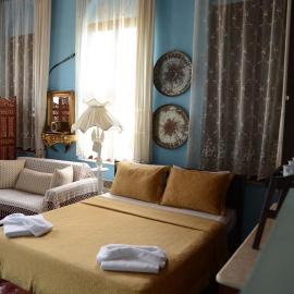 Cunda Zehra Teyzenin Evi