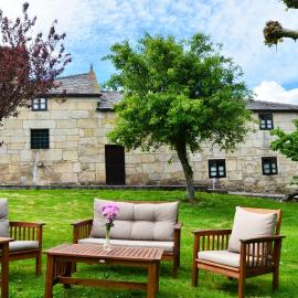 Casa de Martiño, hotel u gradu Friol
