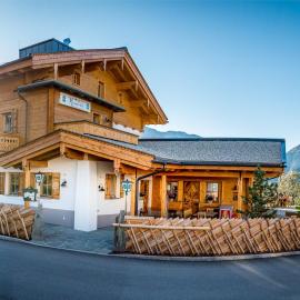 Klampfererhof, hotel in Saalfelden am Steinernen Meer