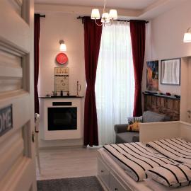 Belvárosi Apartmanszálló - Kiskunfélegyháza, hotel in Kiskunfélegyháza