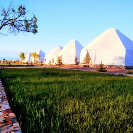 Yurt camp Meiman Ordo، فندق في Bokonbayevo