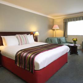 Coventry Hotel By Belvilla near City Centre، فندق في كوفينتري