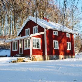 Anfasteröd Gårdsvik - Grindstugan, hotel in Ljungskile
