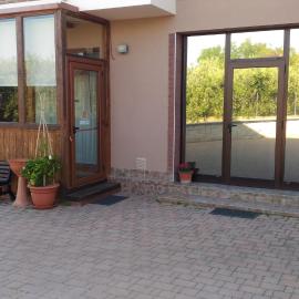 La casa del Contadino، فندق في فاستو