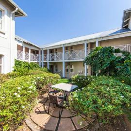 Vetho 2 Apartments OR Tambo Airport, hotel a Kempton Park