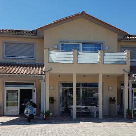 Ferienwohnungen Durgut, hotel u gradu 'Ringsheim'