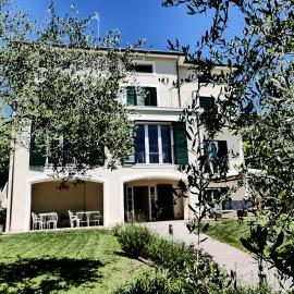 Albergo Blueline, hotel em Tellaro