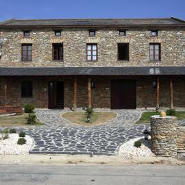 Hotel y Apartamentos Penarronda Playa, hotel in Castropol