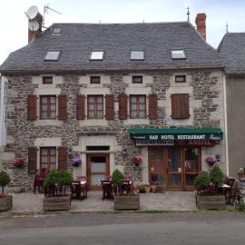 Le Relais des Sites、Faverollesのホテル