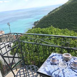villa verde sul mare