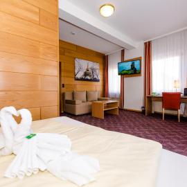 Stadthotel Schwerterbräu, מלון ביודנבורג