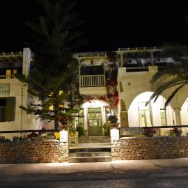 Achilleion Hotel, хотел в Скирос