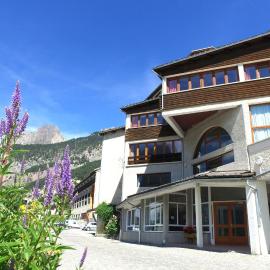 VVF Queyras, hotel em Ceillac