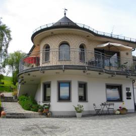 Brigitte Karst, hotel in Kelberg