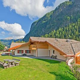 Cesa Melester, ξενοδοχείο σε Campitello di Fassa