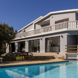 Tyday Accommodation, hotel en Port Elizabeth