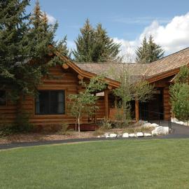 The Hatchet Resort، فندق في موران