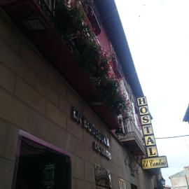 Hostal El Centro: Huesca'da bir otel