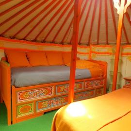 Yourte mongole, hotel u gradu 'Huriel'