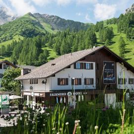 Hotel Galina Self-Check-in, hotel em Malbun