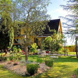 Au Jardin de Lisa: Cherreau şehrinde bir otel