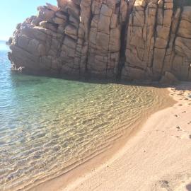 Costa Paradiso In Villa، فندق في كوستا باراديسو