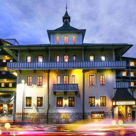 Hotel Vier Jahreszeiten、ベルヒテスガーデンのホテル