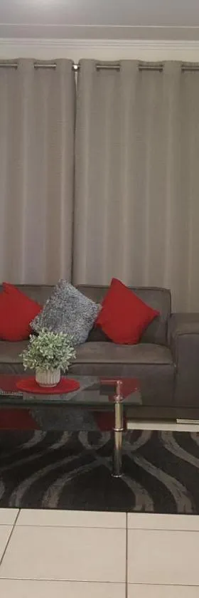 Strelitzia Apartment, Hotel in Edenvale