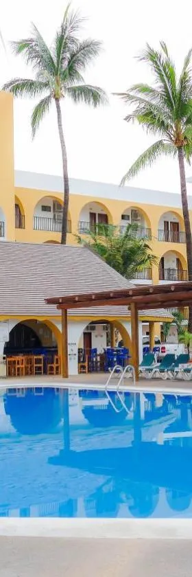 Costa Alegre Hotel & Suites, Hotel in Rincón de Guayabitos