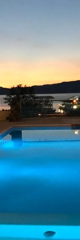Hotel puesta del sol, Hotel in Valle de Bravo