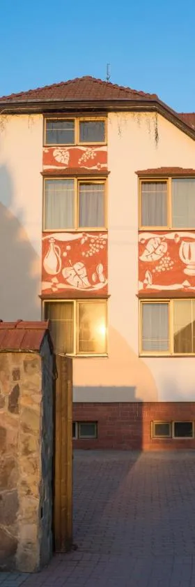 Hotel Complex Bahus, Hotel in Uschhorod