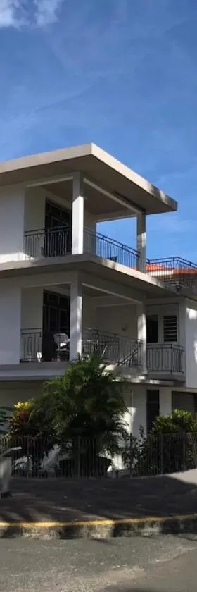 L'Escale du Mouillage, Hotel in Saint-Pierre