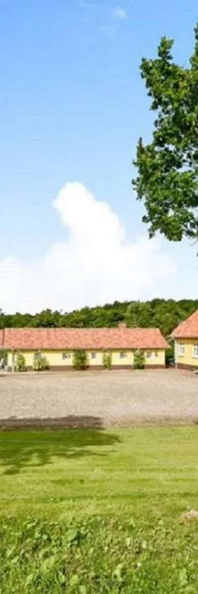 Smidstrupvej 3 - The Lodge, Hotel in Gadbjerg