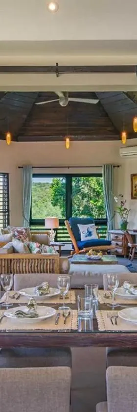 Luxury Villa sleeps 6, Beach Access, Montego Bay, Hotel in Montego Bay