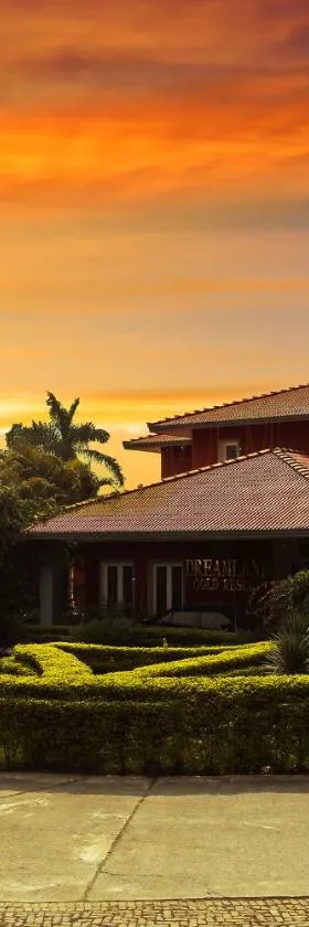 Dreamland Gold Resort & Hotel, Hotel in Siddharthanagar