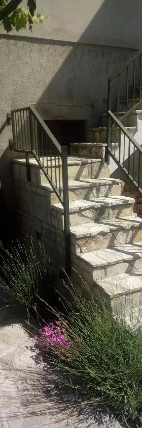 setenčić, Hotel in Trebinje