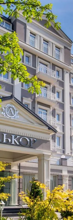 Hotel Alkor, Hotel in Truskawez